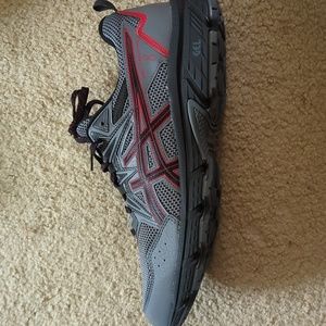 Asics gel venture 8